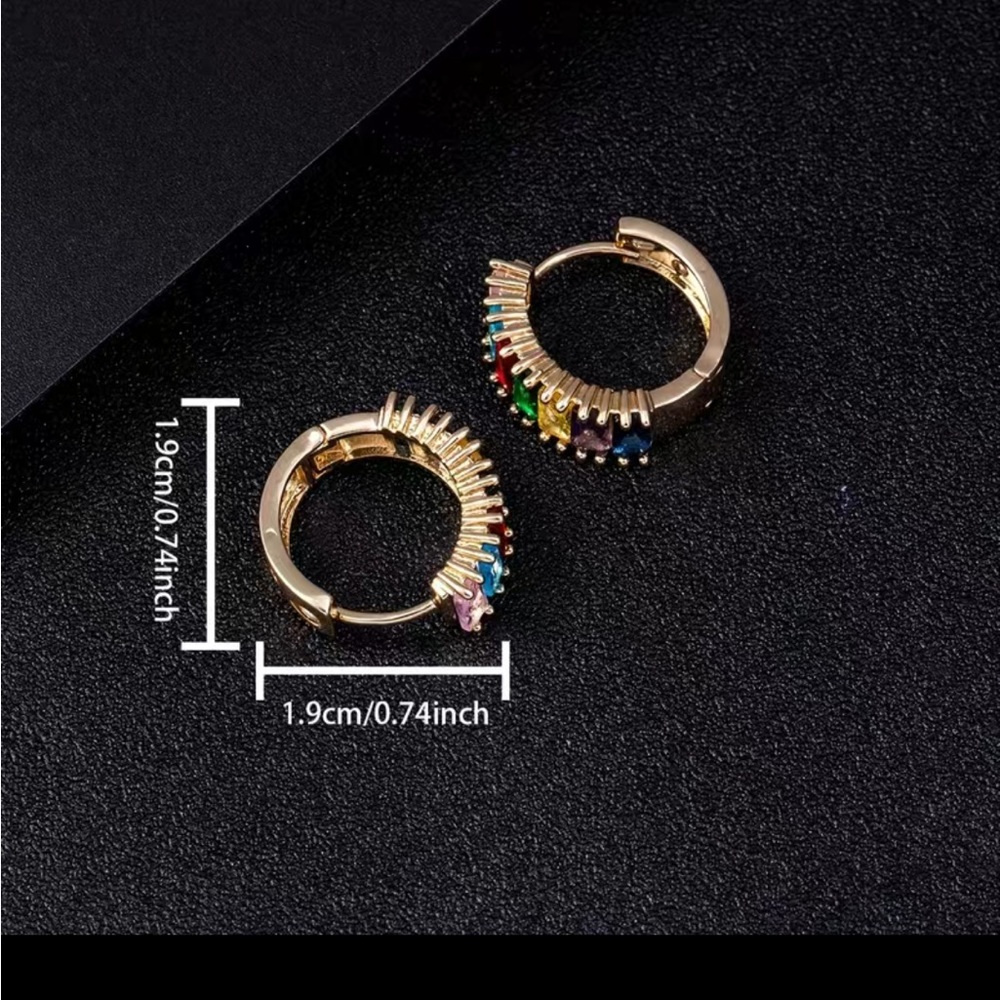 multi colored Earrings NWOT - Picture 2 of 3